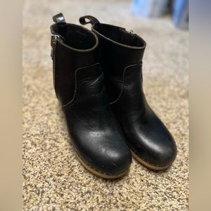 Swedish Hasbeens, Toffel Black Leather Clog Boots, Size 37